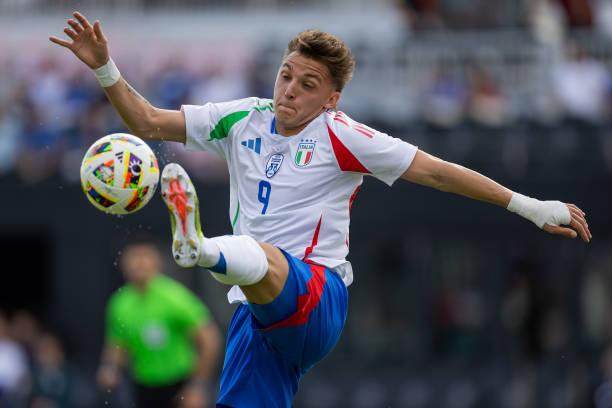 沙巴体育平台-意大利队友谊赛搞实验，5场4球的雷特吉是唯一亮点